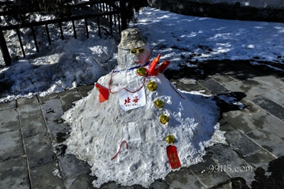 Снеговик, парк Бэйхай