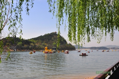 Вид на озеро Яньциху